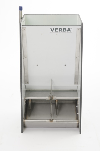 A00-0095 FA40 piglet feeder with tray FA40 piglet feeding trough