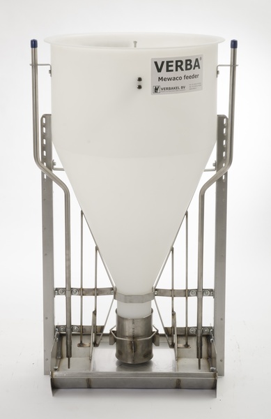A00-4125 Mewaco piglet feeder Mewaco feed trough for meal for weaned piglets