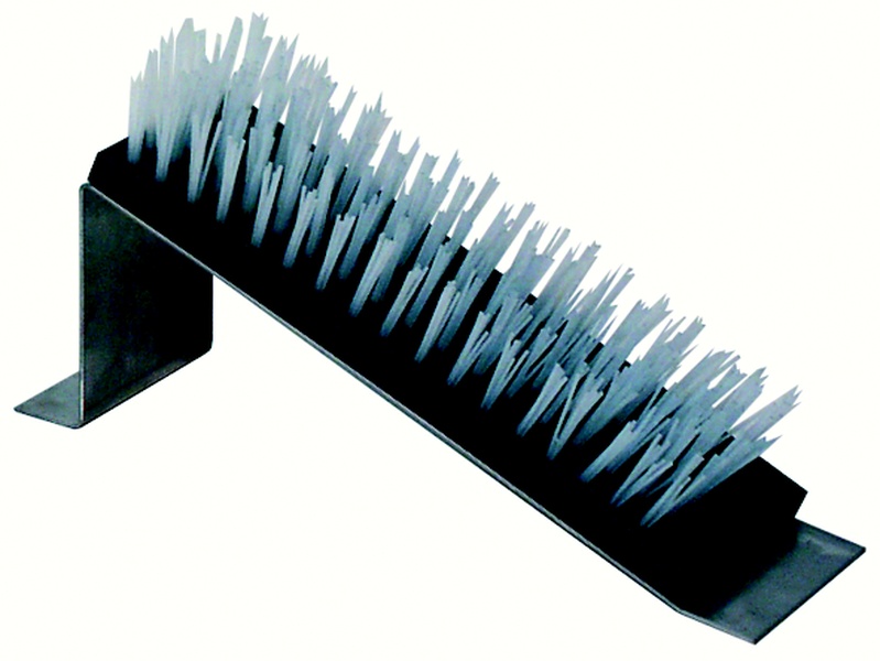 Shoe cleaner on a mounting rail Shoe cleaner at height